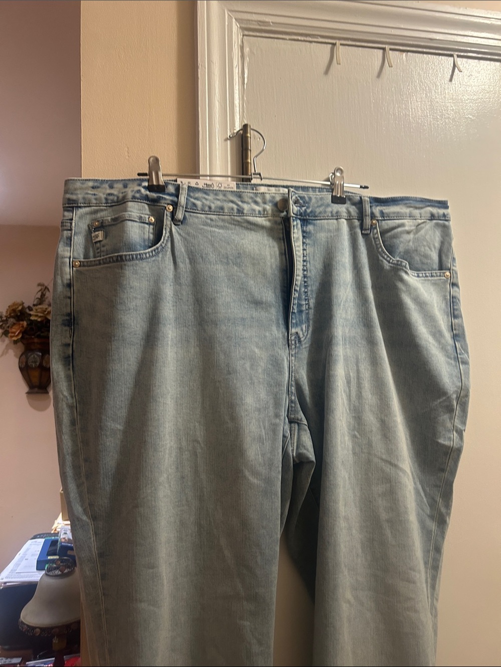 Seven7 Light Blue Relaxed Fit women’s jeans